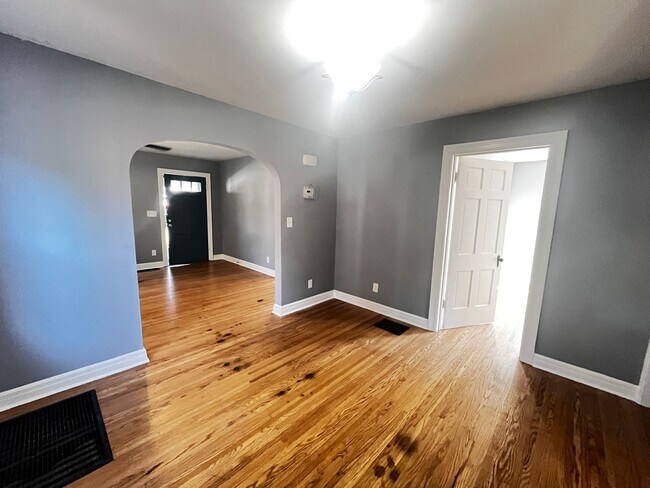 Foto del edificio - Spacious 3-Bedroom Home for Rent – Comfort & Convenience!