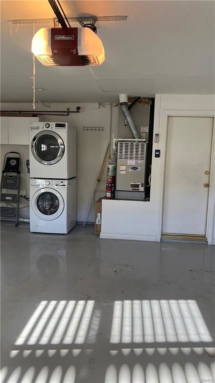 Foto del edificio - 16255 Dickens St