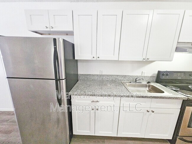 Building Photo - 4800 Serafica Drive