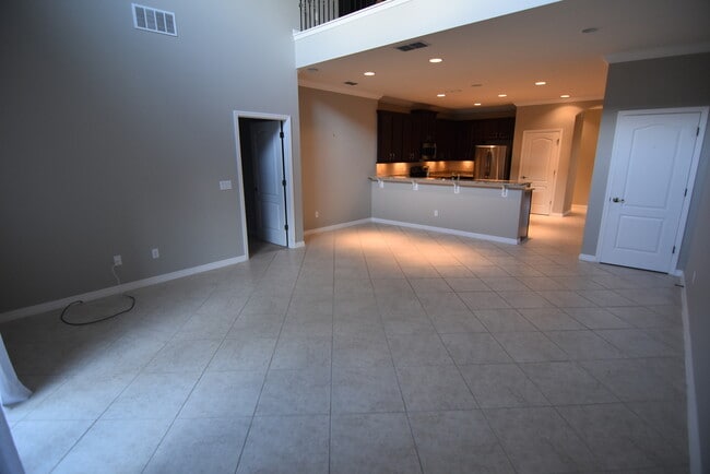 Foto del edificio - 2 Story Townhome in Terracina at Lake Forest!