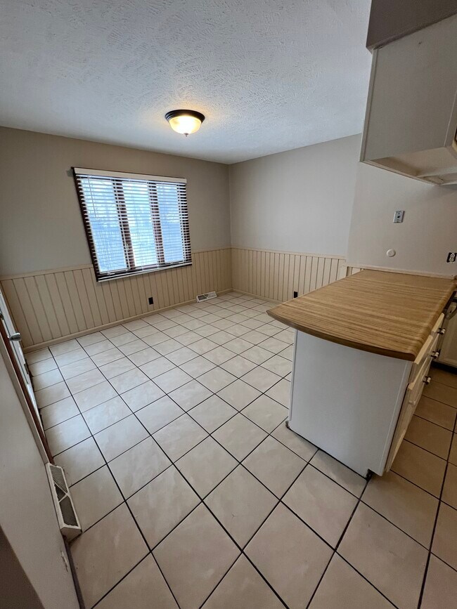 Foto del edificio - 1026 State St