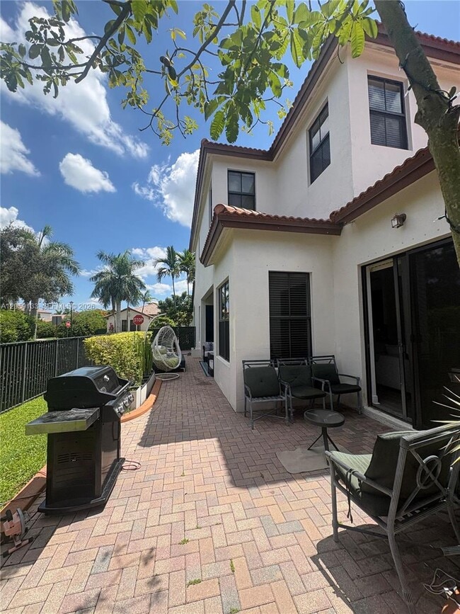 Building Photo - 8378 NW 39th Ct