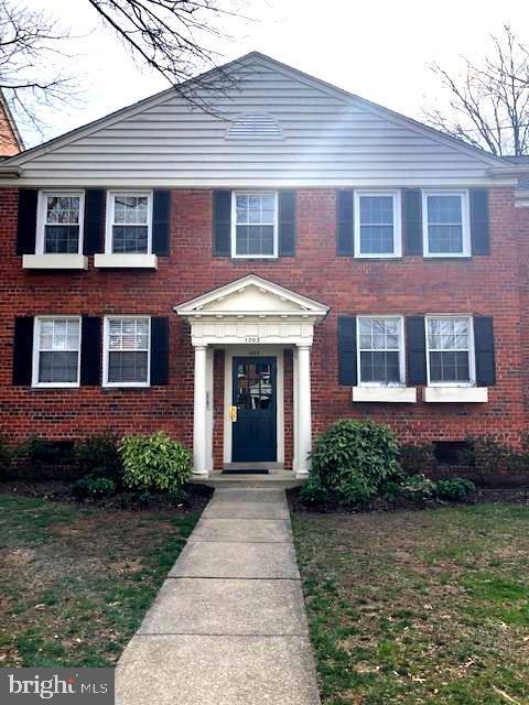 Foto principal - 1203 Belle View Blvd