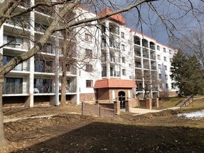 Building Photo - 475 Plum Creek Dr