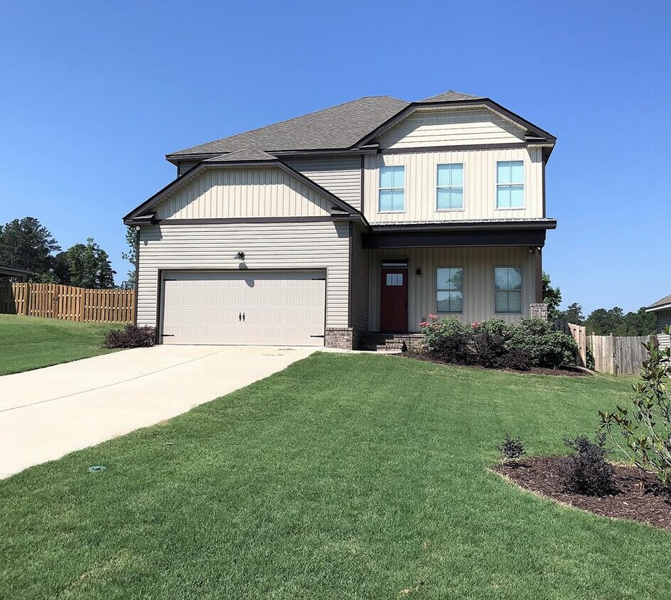 Foto principal - 129 Oliver Hardy Ct