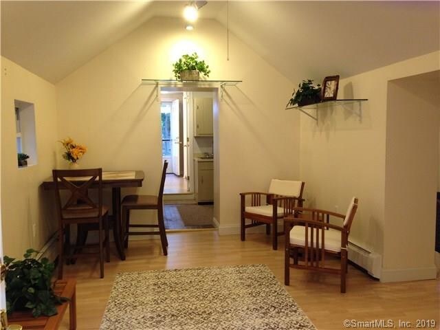 Building Photo - 305 Thayer Pond Rd