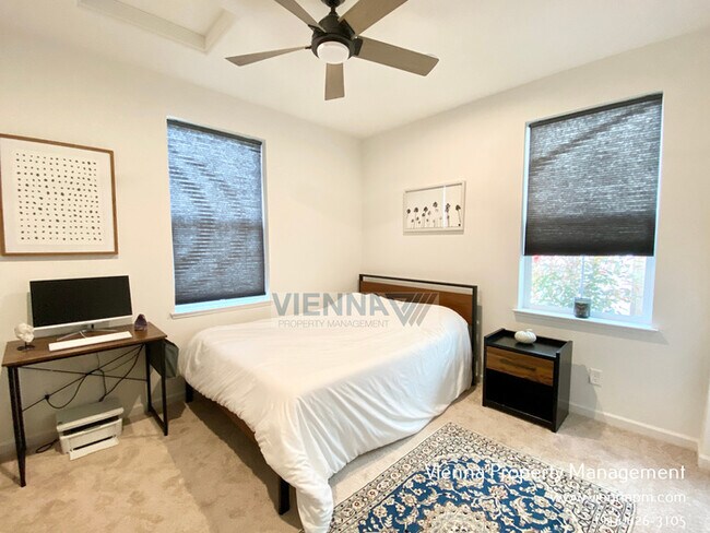 Building Photo - 809 Banpo Ct