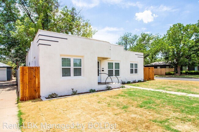 Building Photo - 3 br, 1 bath House - 2123 31st