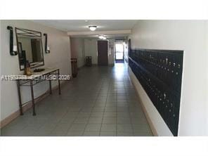 Building Photo - 9320 Fontainebleau Blvd