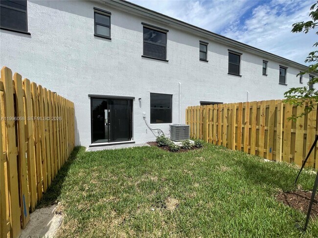 Foto del edificio - 13262 SW 287th Ter