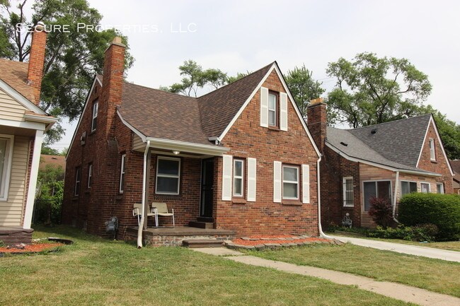 Building Photo - Remodeled 3 bed / 2 bath Brick Bungalow