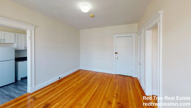 Building Photo - 1171 Boylston St