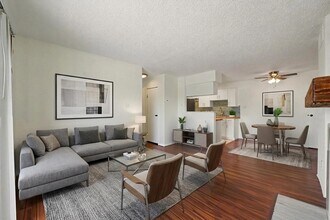Building Photo - 12660 Ashford Point Dr
