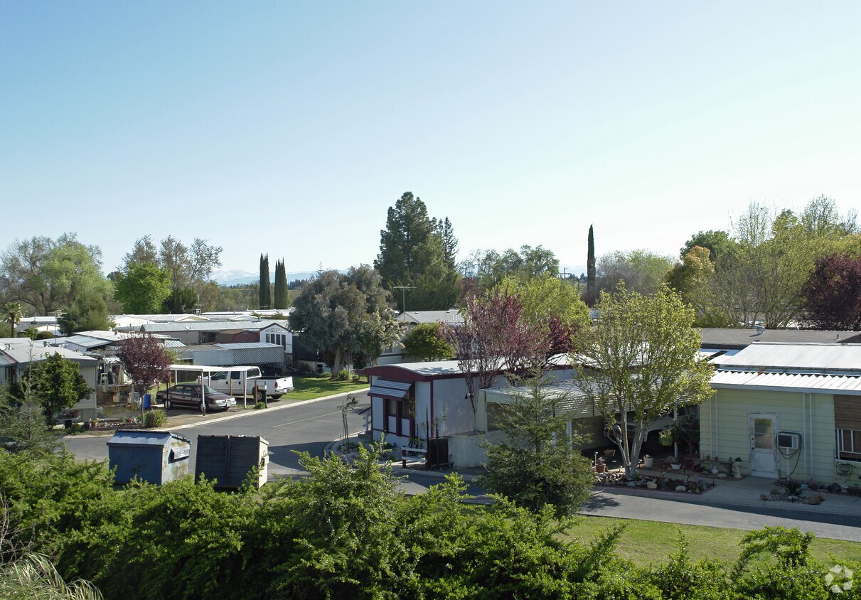 Foto principal - Woodward Bluffs Mobile Home Park