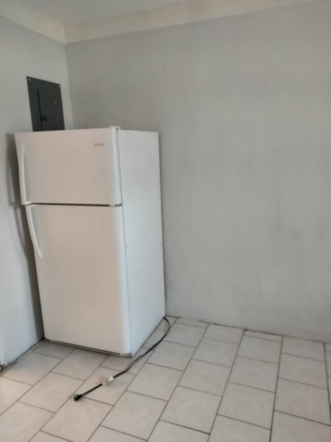 Foto del edificio - 8014 N Lopez St