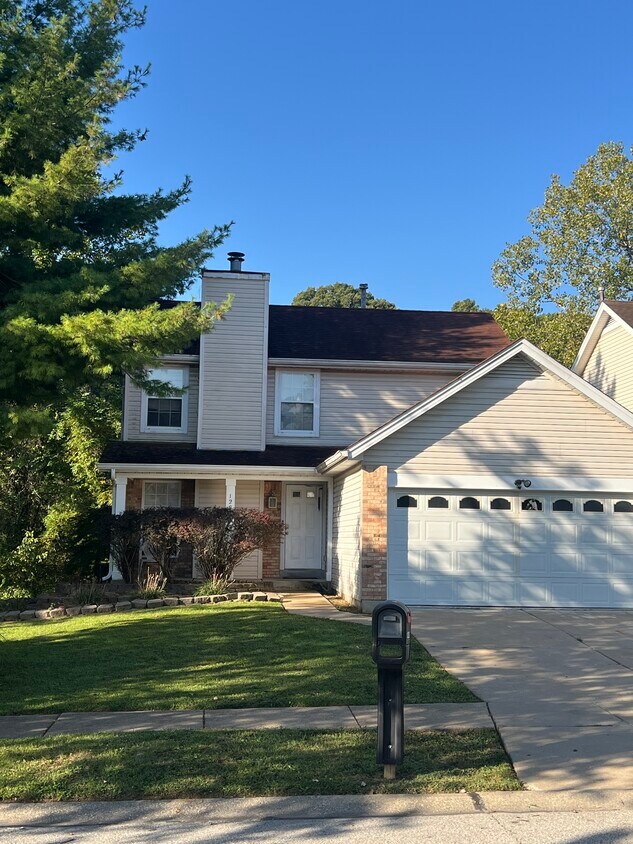 Foto principal - 12828 High Crest St