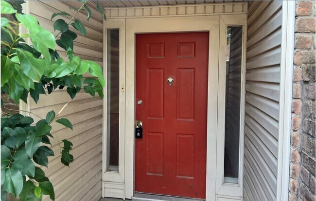 Foto del edificio - 9146 Wilcrest Dr