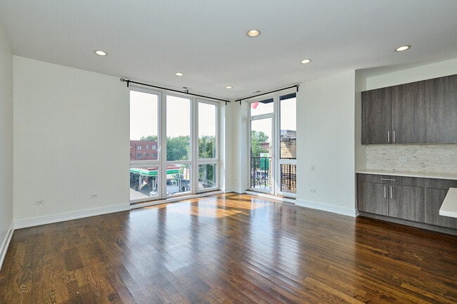 Foto del edificio - 5139 N Broadway St