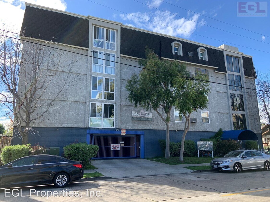 Foto principal - 1330 N Bush St
