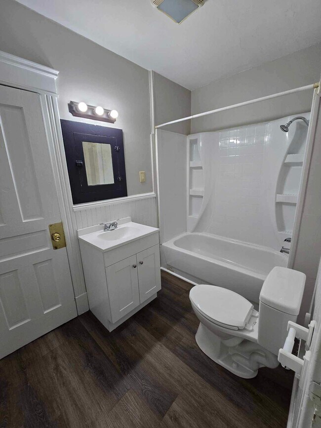 Foto del edificio - 336 W 29th St