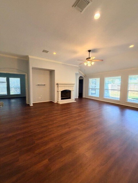 Foto del edificio - 5407 Marble Springs Ln