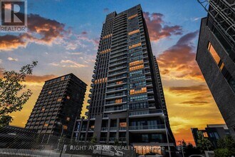Building Photo - 2 Sonic Way