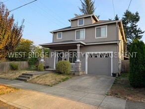 Building Photo - 5518 SE Pardee St