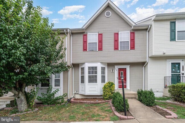 Foto del edificio - 409 Potomac Hills Dr