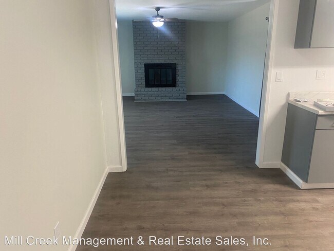 Foto del edificio - 3 br, 2 bath House - 1420 W Oakland