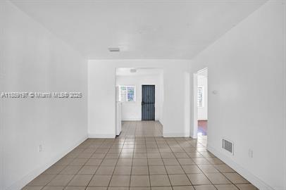 Foto del edificio - 10428 NW 5th Ave