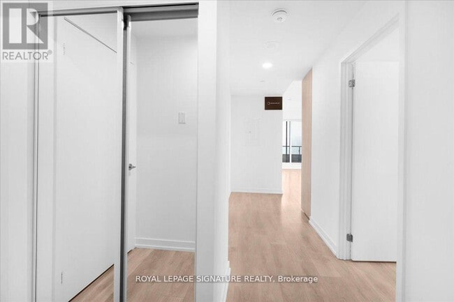 Photo du bâtiment - 225 Sumach St