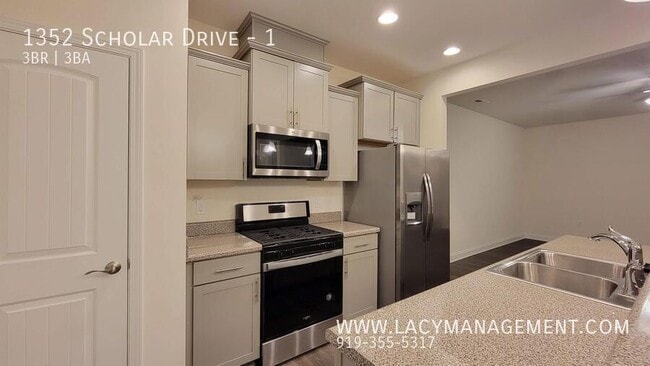 Building Photo - 1352 Scholar Dr