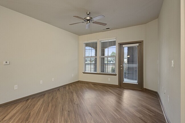 The Addison At South Tryon Apartments Charlotte Nc Apartments Com