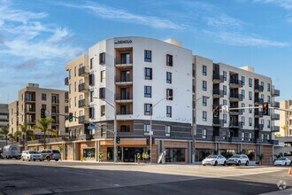 Building Photo - The DeMilo