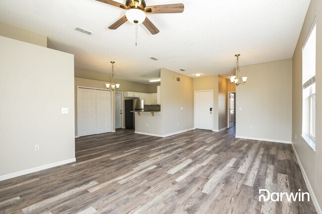 Building Photo - 518 Idlewild Ave, Eustis, FL 32726