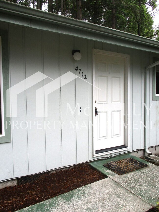Foto del edificio - 4712-4714 Reid Dr NW