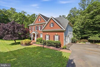 Building Photo - 5081 Wolf Run Shoals Rd