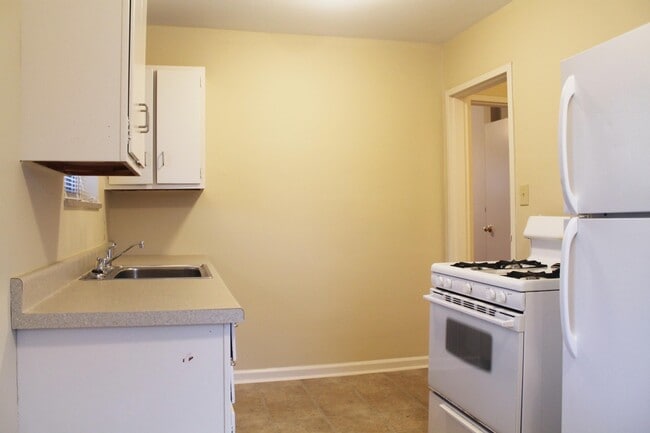 Foto del edificio - 2205 Coburn Blvd