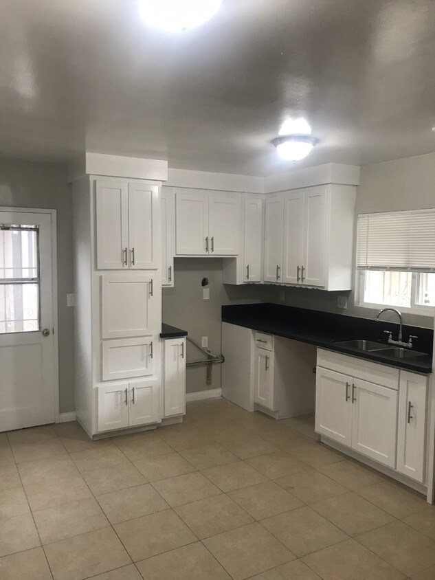 11828 Old River School Rd, Downey, CA 90241 Condo for Rent in Downey