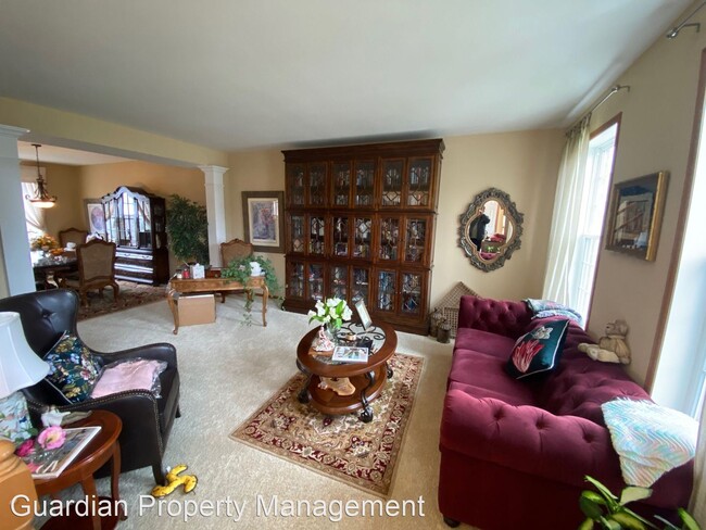 Foto del edificio - 6 br, 4.5 bath House - 2426 Grey Eagle Drive