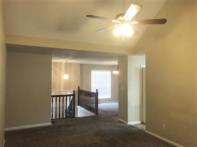 Building Photo - 4718 Vineyard Ct