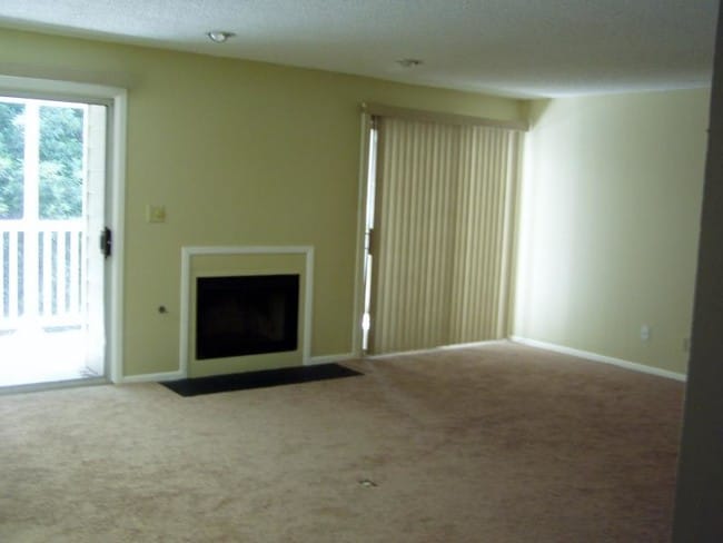 Building Photo - 12 Matawan Cir SE