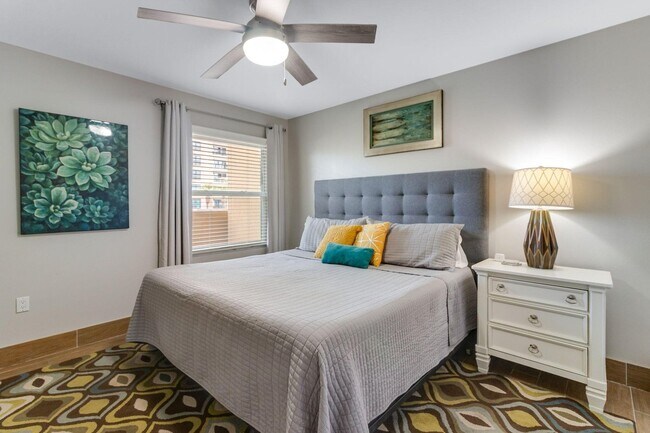 Foto del edificio - 774 Sundial Ct