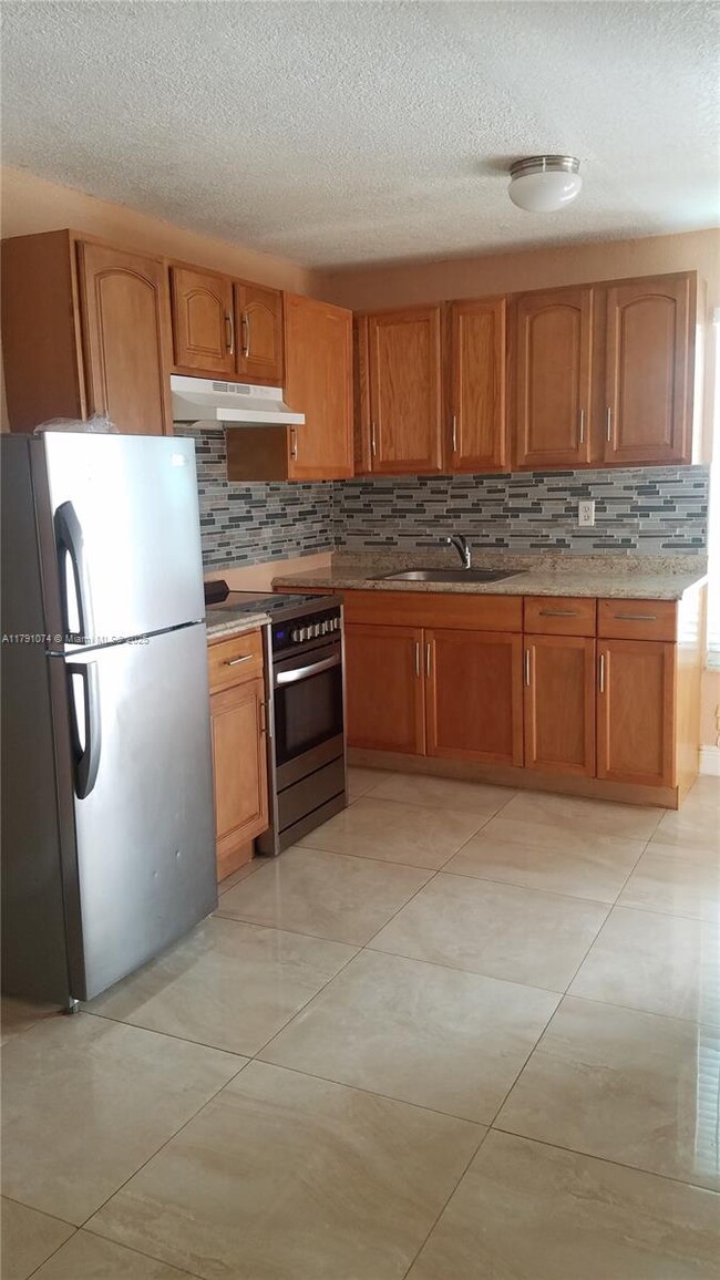 Foto del edificio - 5001 NW 23rd St