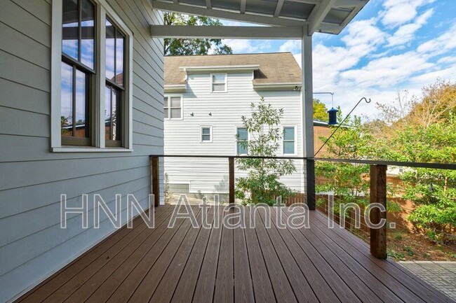 Foto del edificio - 1092 Kirkwood Ave SE