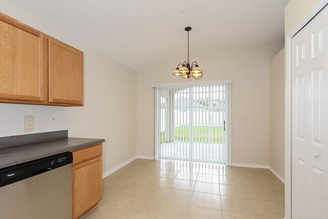 Building Photo - 34325 Smart Dr