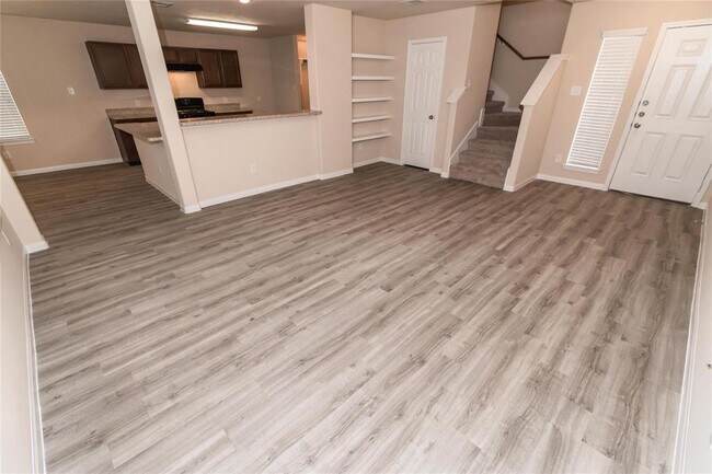 Foto del edificio - 5738 S Brenwood Dr