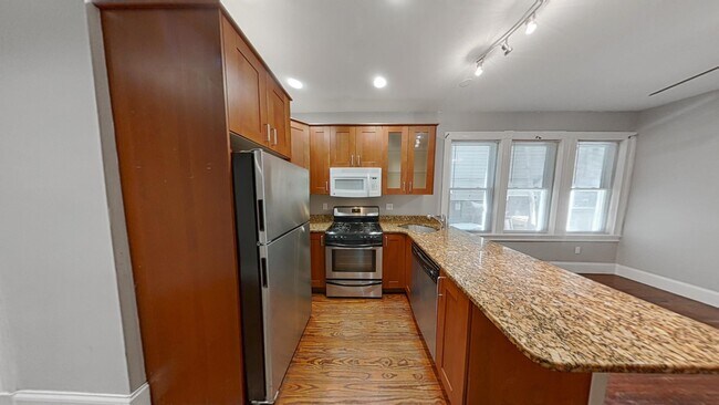Photo - 737 Parker St Apartment