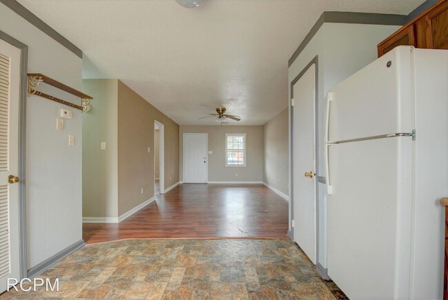 Building Photo - 2917 Wimberly Dr SW