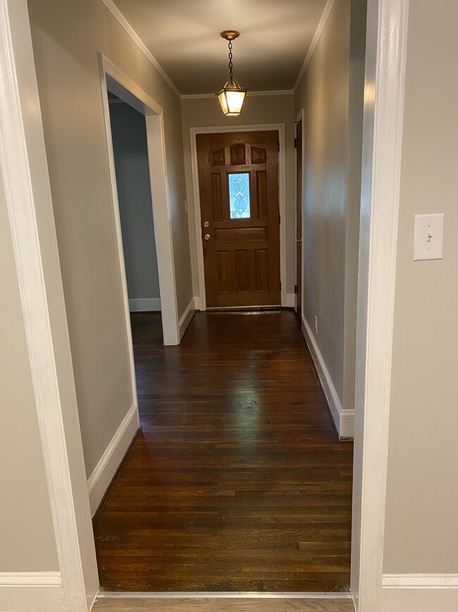 Hallway - 1700 Heil Pl
